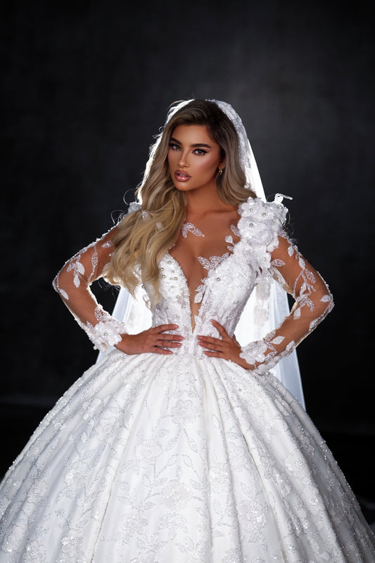 Flower Lace Long Sleeve Wedding Dress